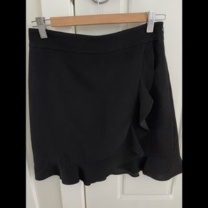 Club Monaco crepe skirt